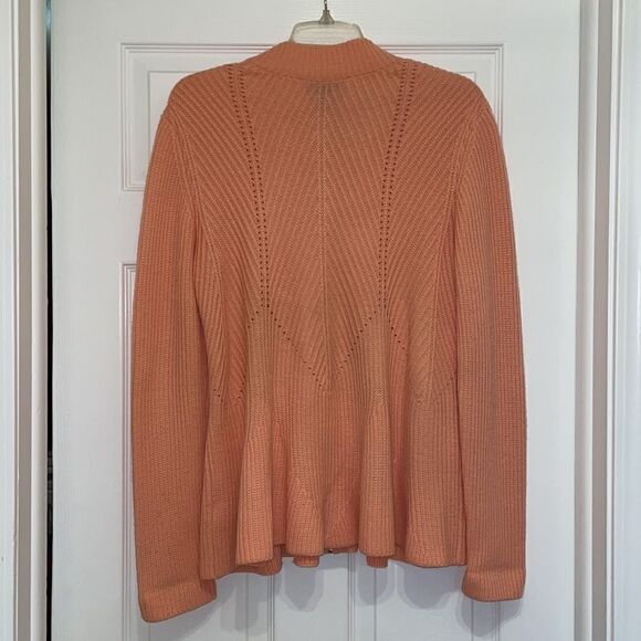 St. John Peach Zip front swing cardigan sweater - Picture 7 of 8